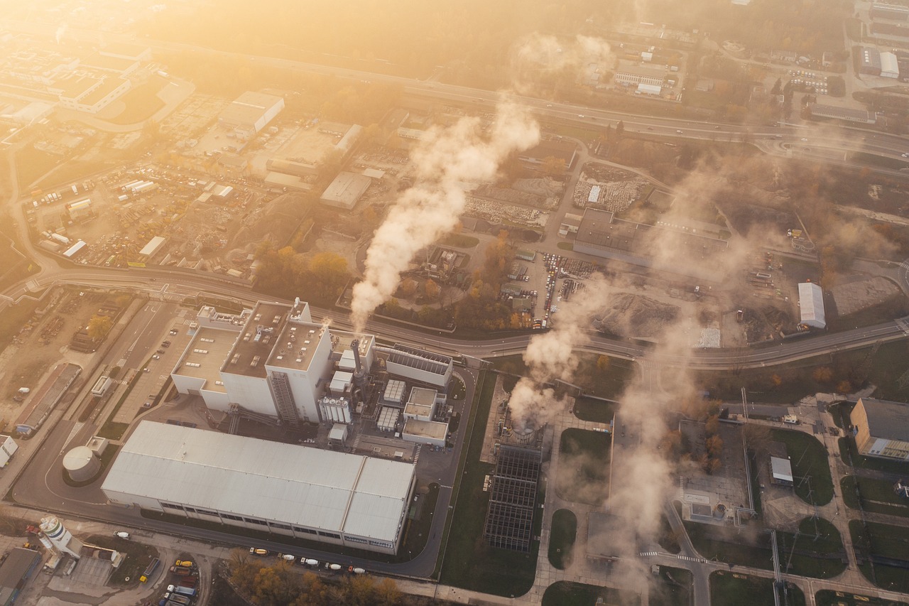 découvrez des stratégies efficaces pour réduire les émissions de gaz à effet de serre et lutter contre le changement climatique. explorez les meilleures pratiques et technologies pour un avenir durable.